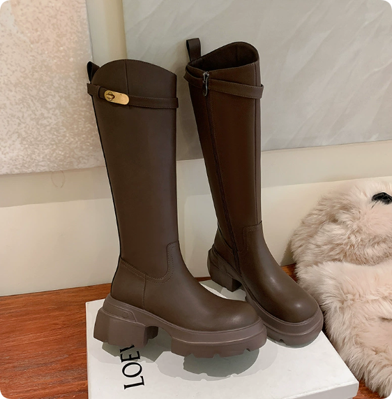 Genuine Leather Women's Knee-High Boots — Mid-Calf, Snug-Fit Stretch Boots with Chunky Soles and Round Toes — Stylish High Boots for Autumn/Winter