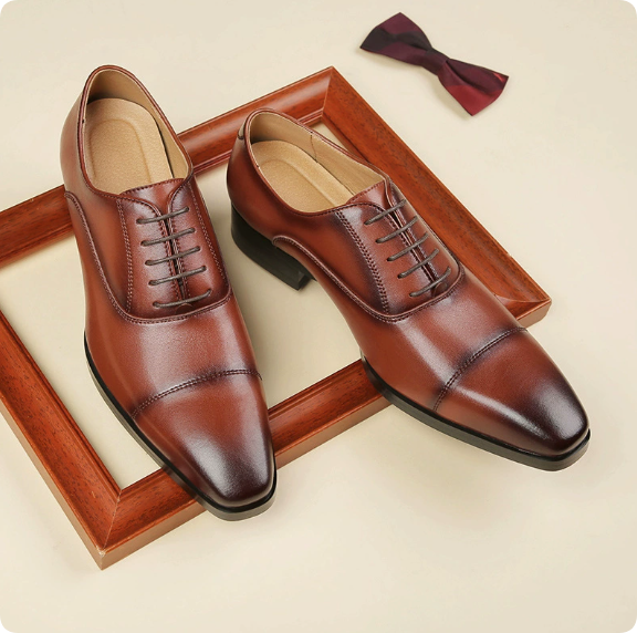 Men's Pointed-Toe Dress Shoes — Simple, Business-Casual Leather Footwear Featuring a Soft, Non-Slip, and Wear-Resistant Sole — The Ideal Choice for Commuting